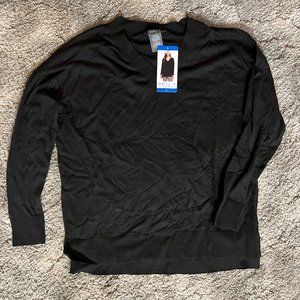 NWT Matty M Ladies' V-Neck Sweater